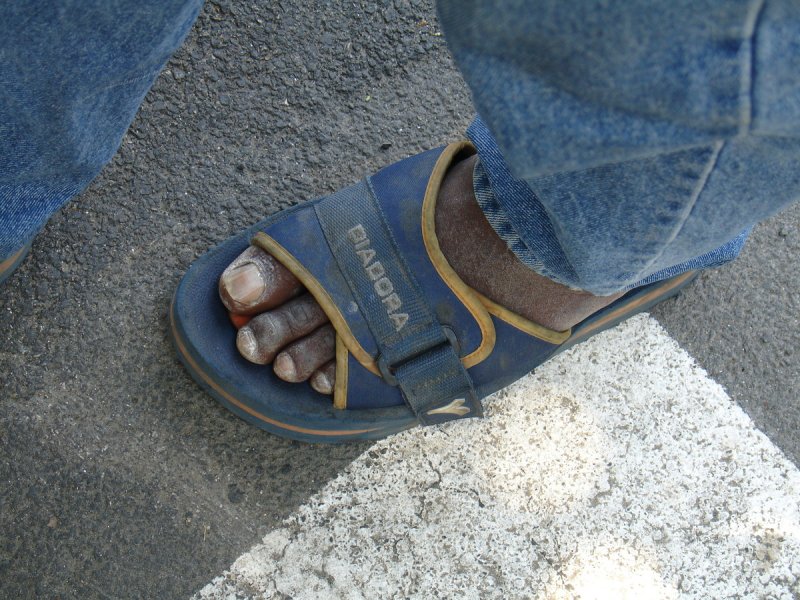 Laurent Malone®
